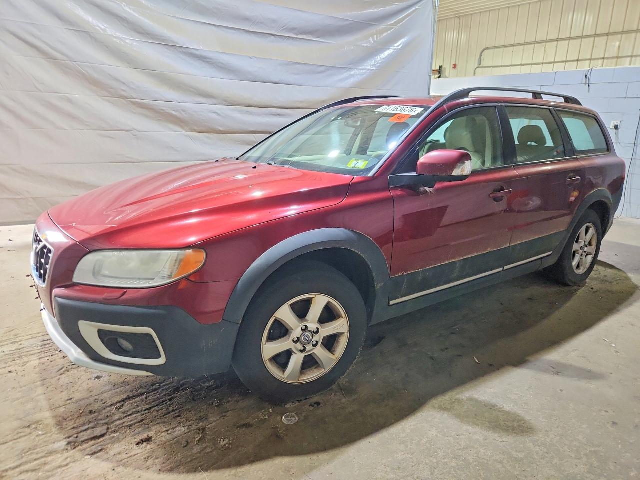 2008 Volvo XC70, VIN YV4BZ982481011630 — Side