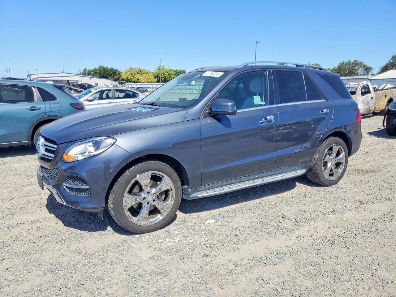 2016 Mercedes-Benz GLE 350, VIN 4JGDA5HB5GA733386 — Front end