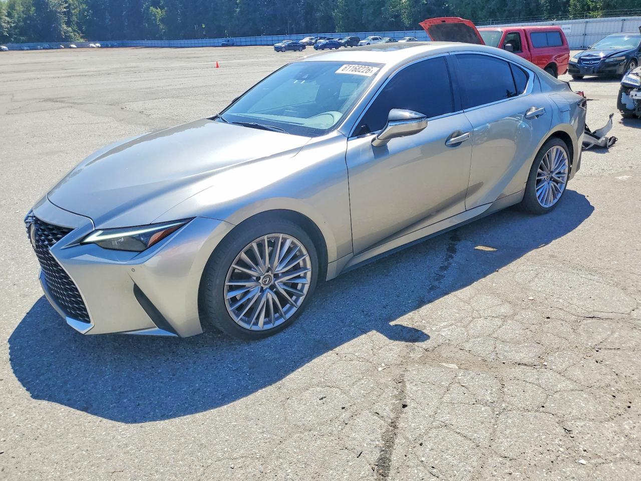 2022 Lexus IS 300, VIN JTHD81F26N5049902 — Зад