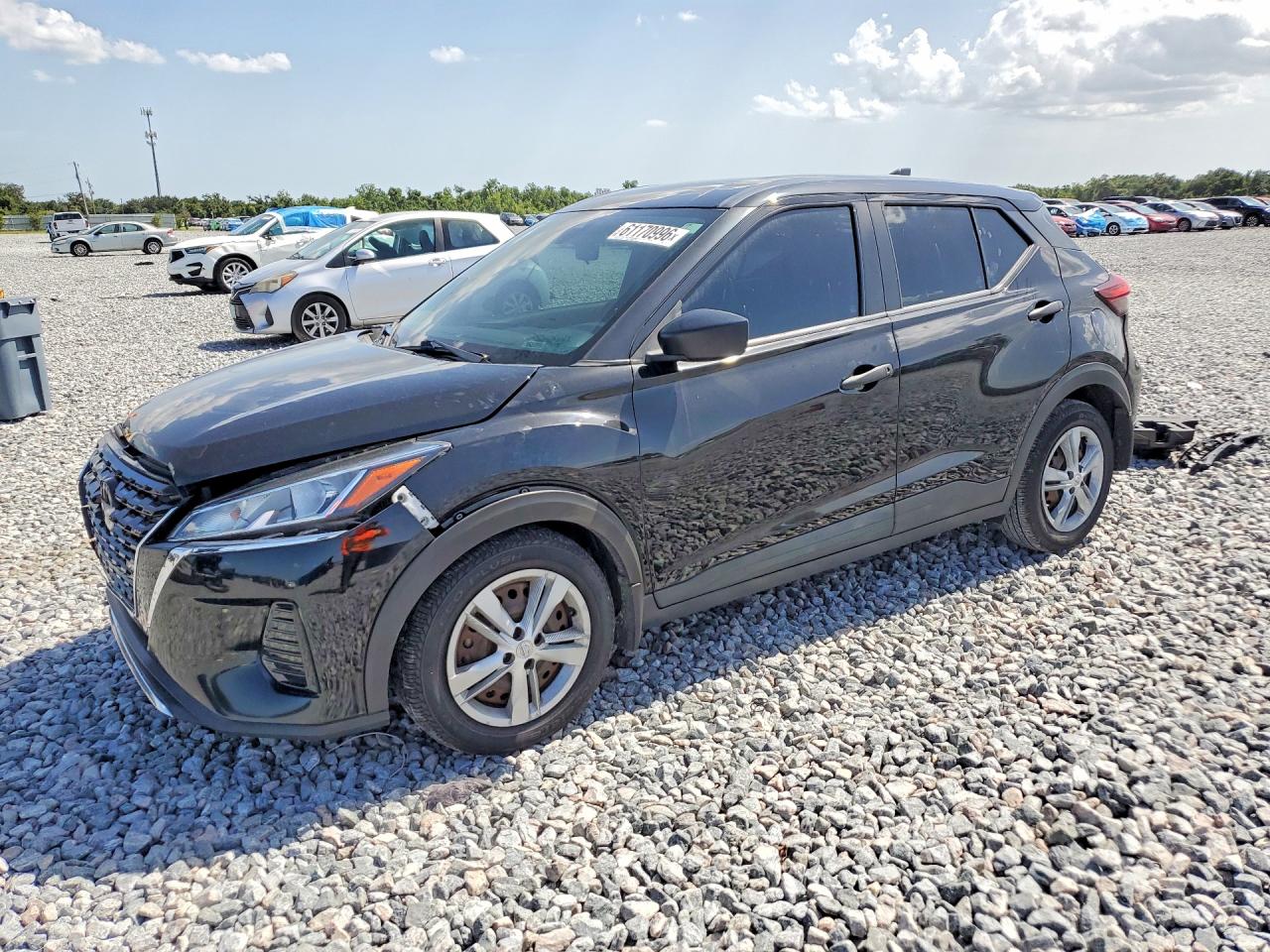2022 Nissan Kicks S, VIN 3N1CP5BV4NL477719 — Front end