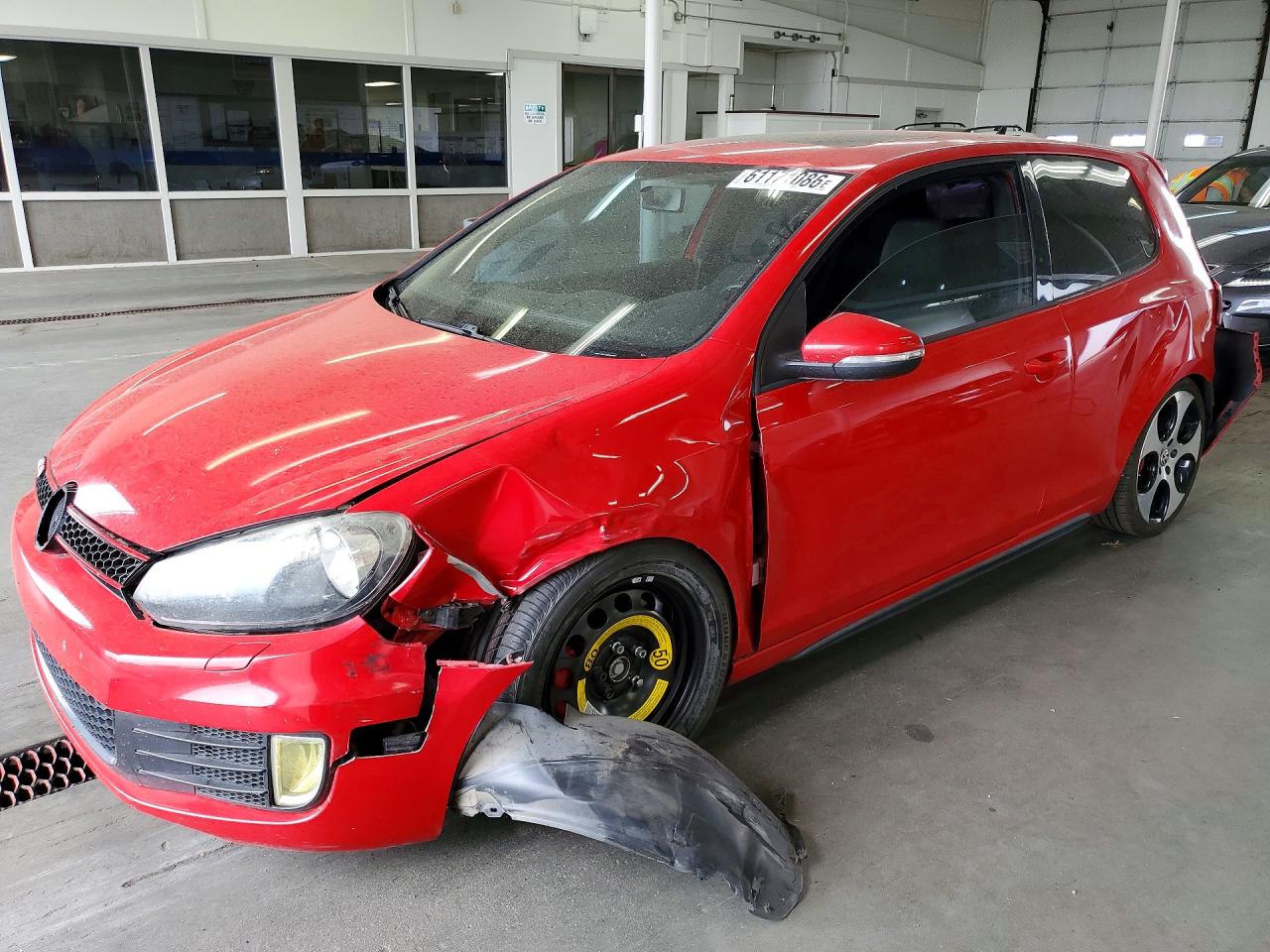 2011 Volkswagen Golf GTI PZEV, VIN WVWFD7AJ4BW103615 — Перед