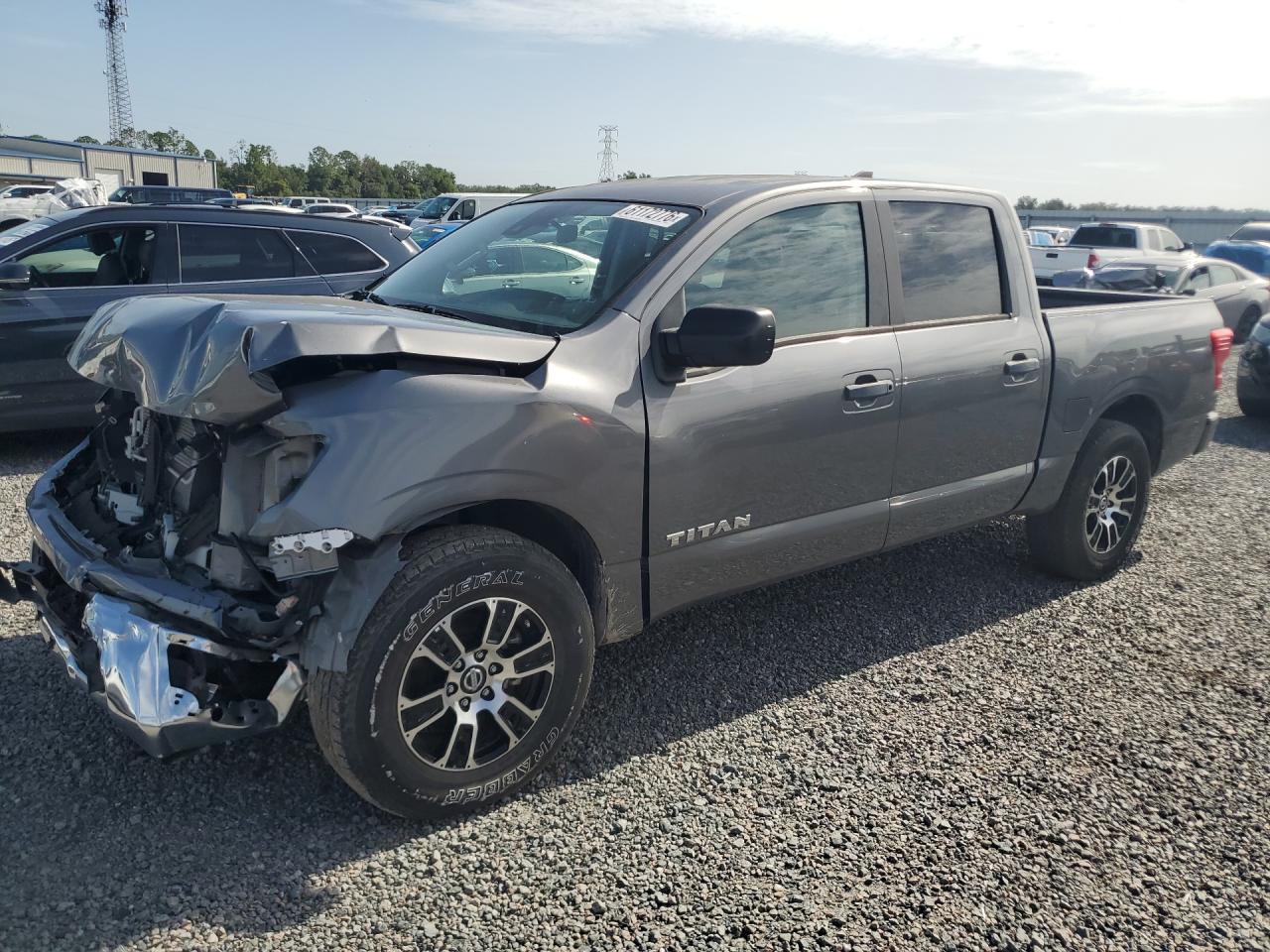 2022 Nissan Titan SV, VIN 1N6AA1EE0NN104538 — Front end