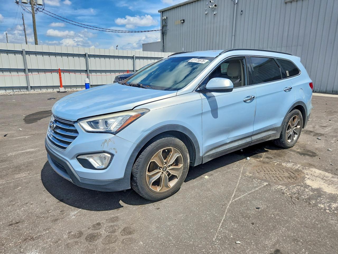 2013 Hyundai Santa Fe GLS, VIN KM8SM4HF3DU028365 — Front end