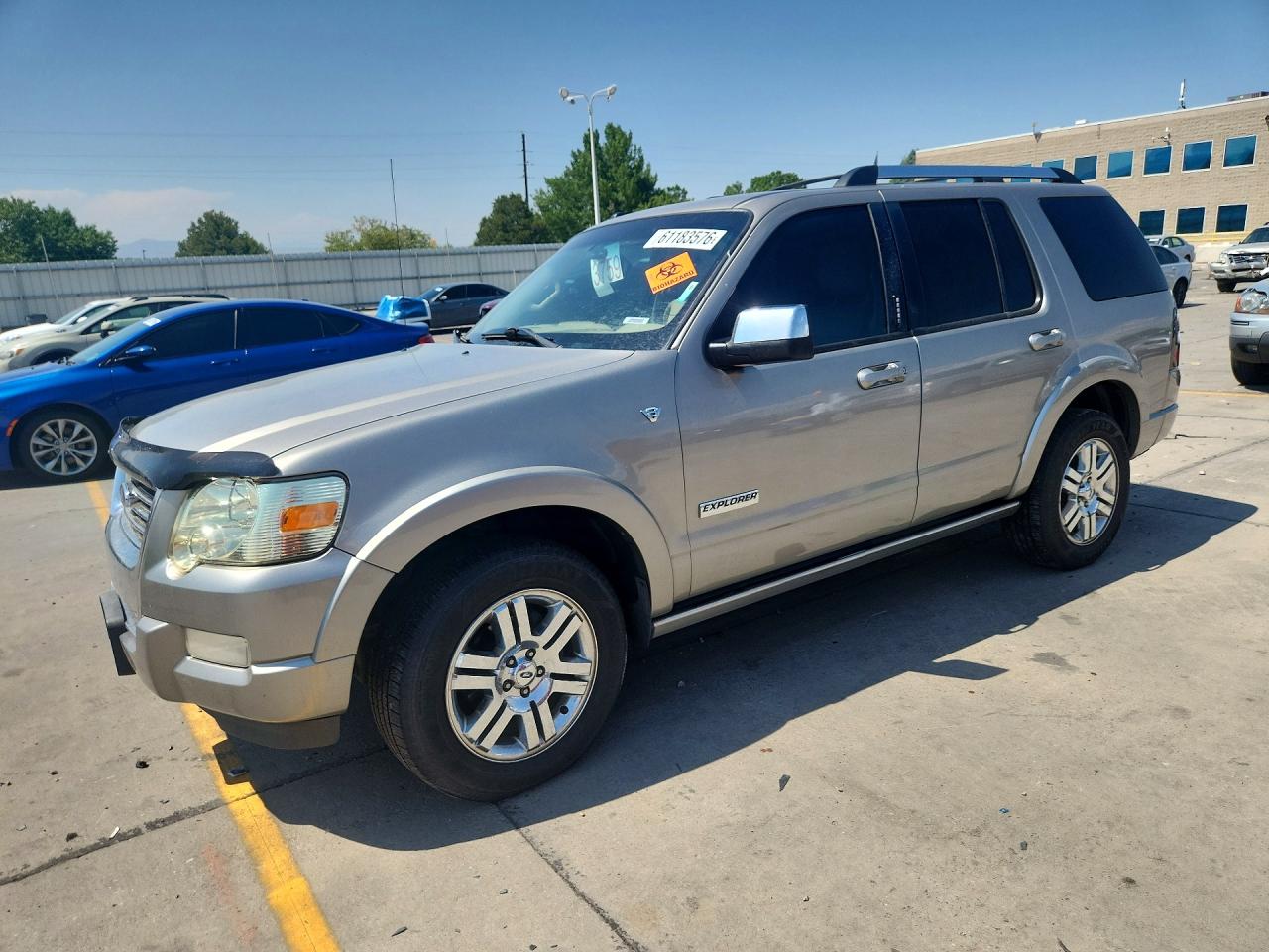 2008 Ford Explorer Limited, VIN 1FMEU75898UA21429 — Днище