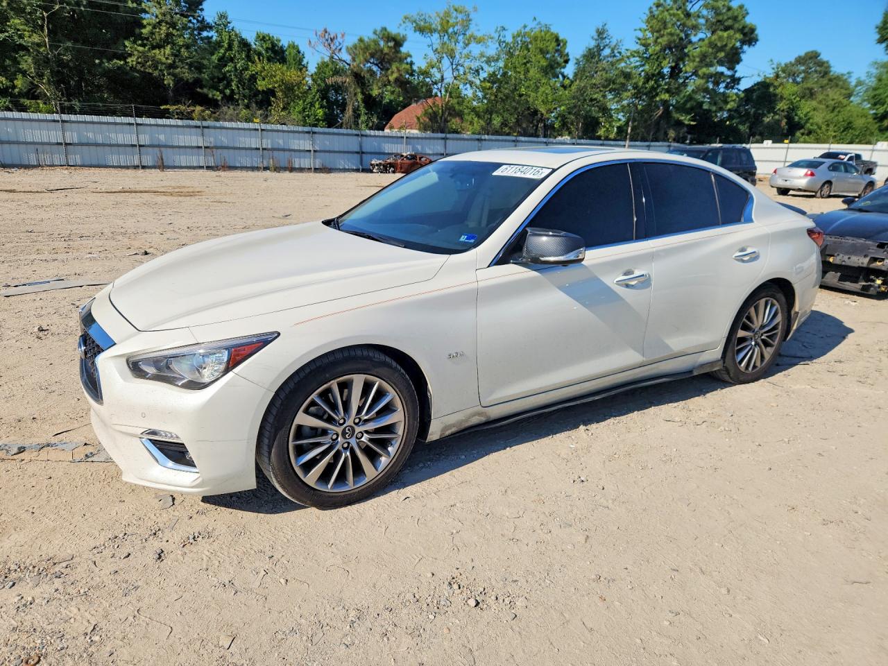 2018 Infiniti Q50 Luxe, VIN JN1EV7AP0JM592153 — Зад