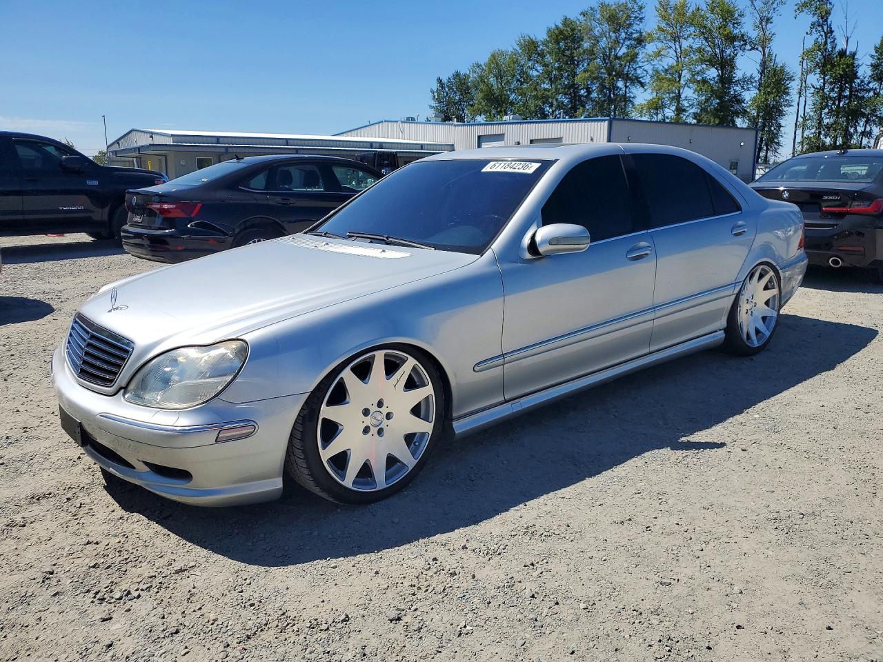 2001 Mercedes-Benz S 320/430/500, VIN WDBNG75J21A222254 — Rear end