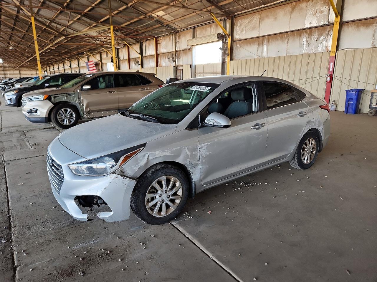 2019 Hyundai Accent SE, VIN 3KPC24A38KE046709 — Front end