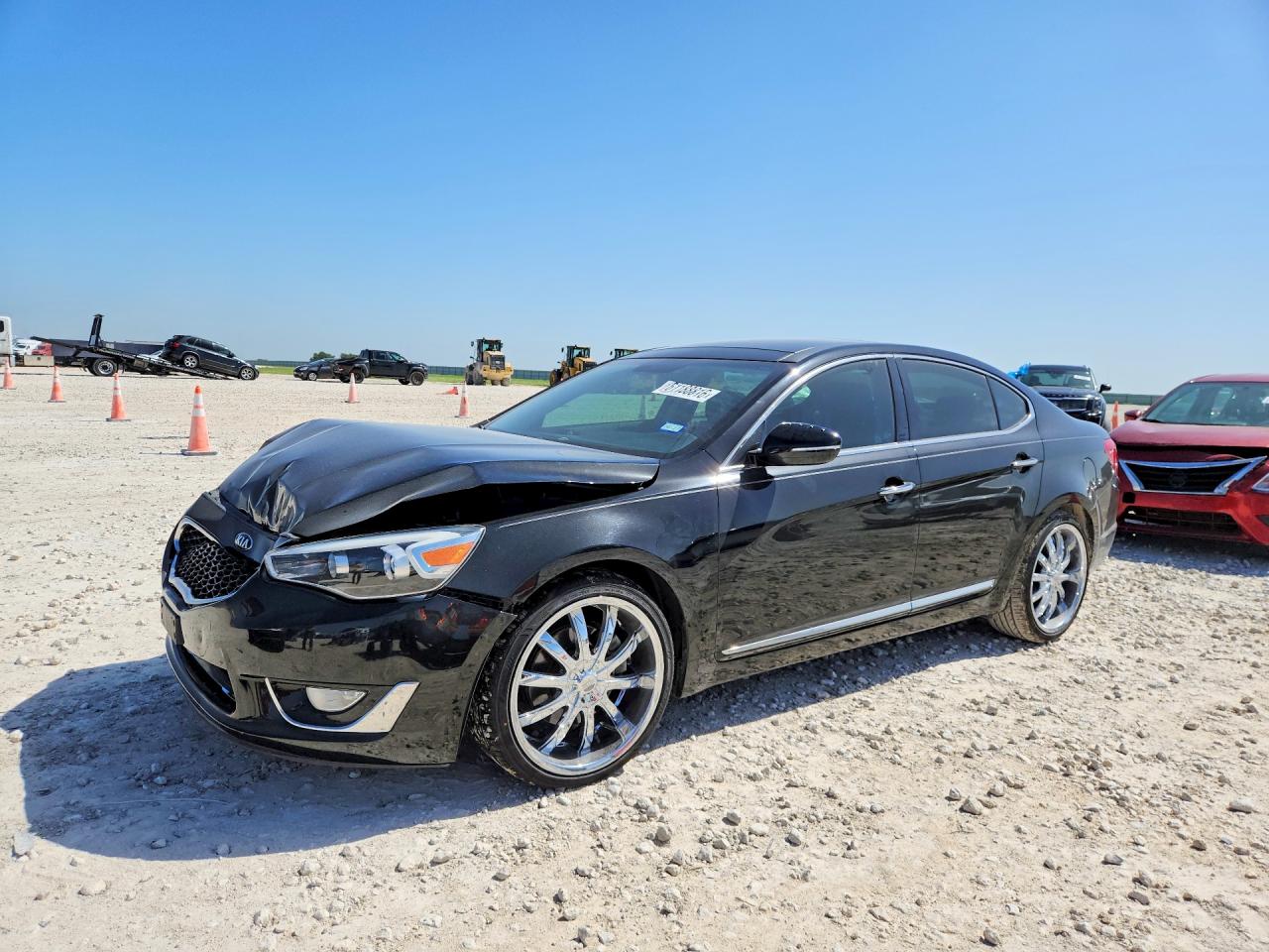 2014 Kia Cadenza Premium, VIN KNALN4D75E5135138 — Front end