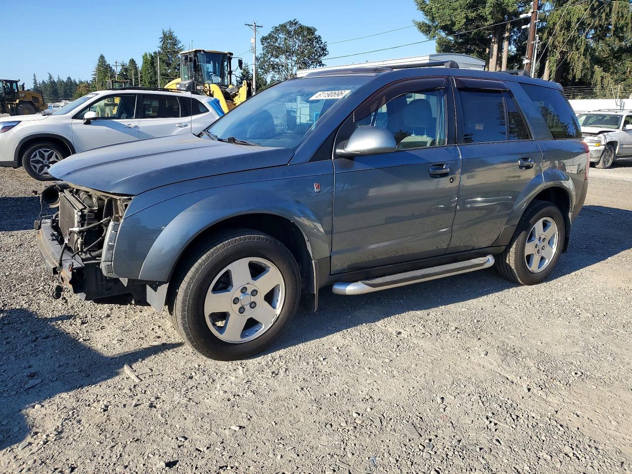 2005 Saturn VUE, VIN 5GZCZ634X5S839183 — Front end