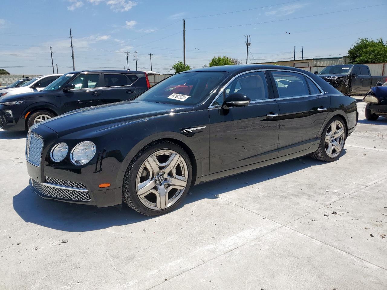 2014 Bentley Flying Spur, VIN SCBEC9ZA8EC088818 — Rear end