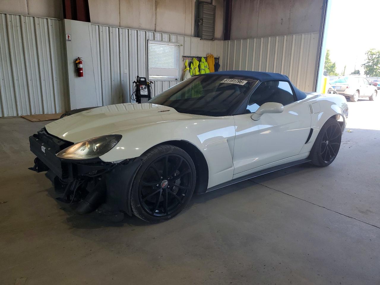 2013 Chevrolet Corvette 427 1SC, VIN 1G1Y73DE1D5701881 — Front end