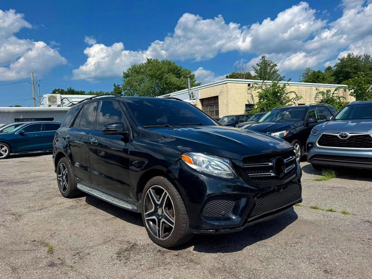 2017 Mercedes-Benz GLE 350, VIN 4JGDA5HB1HA884534 — Normal wear