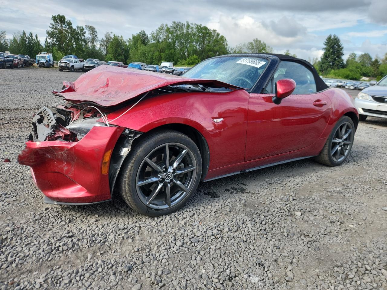 2016 Mazda MX-5 Miata Grand Touring, VIN JM1NDAD74G0112849 — Front end