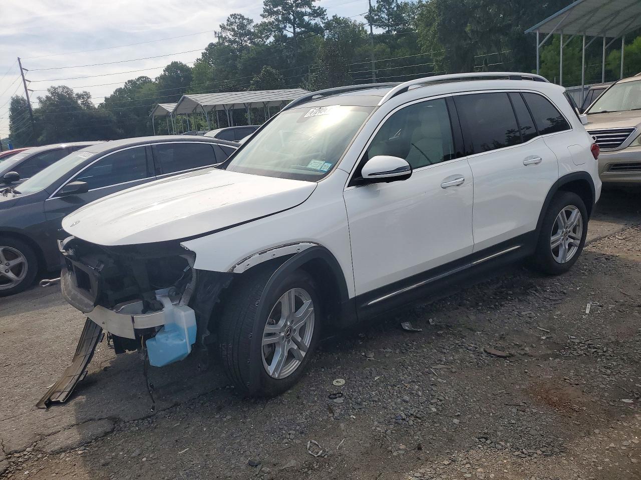 2023 Mercedes-Benz GLB 250, VIN W1N4M4HB1PW291790 — Front end