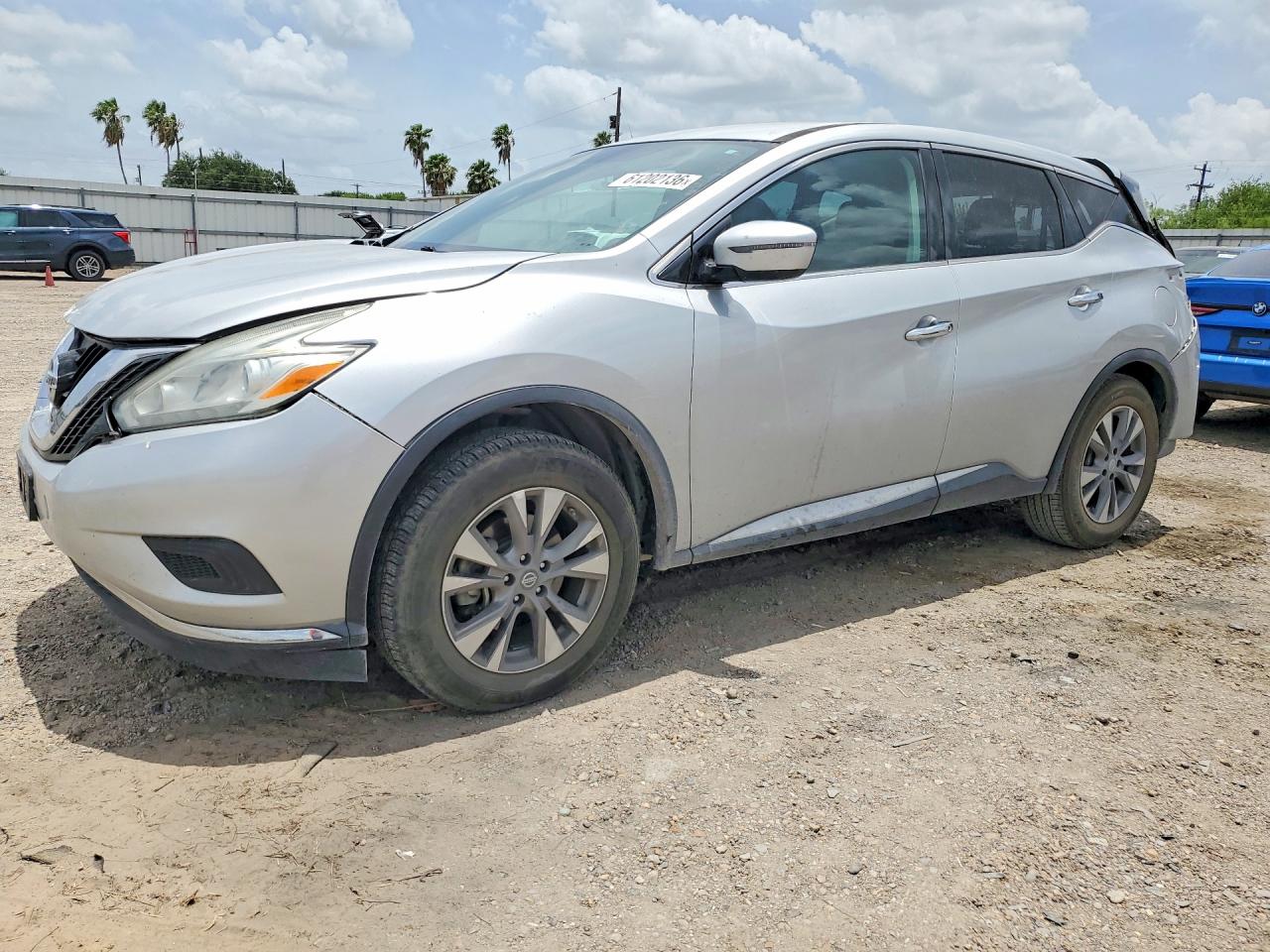 2017 Nissan Murano S, VIN 5N1AZ2MG7HN127576 — Rear end