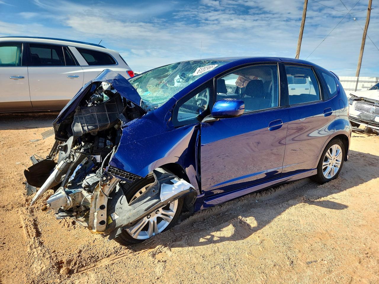 2010 Honda Fit Sport, VIN JHMGE8H46AC013694 — Перед