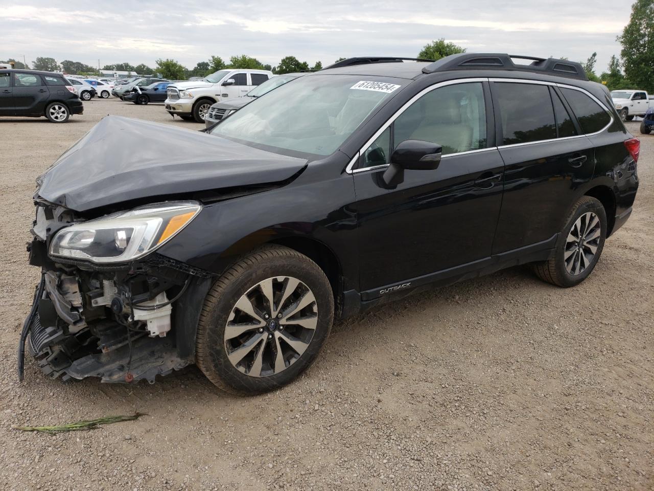 2015 Subaru Outback Limited, VIN 4S4BSFLC3F3203981 — Front end