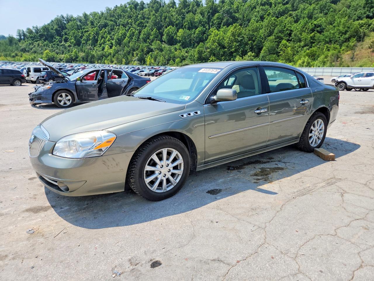 2011 Buick Lucerne CXL, VIN 1G4HC5EM6BU110996 — Rear end
