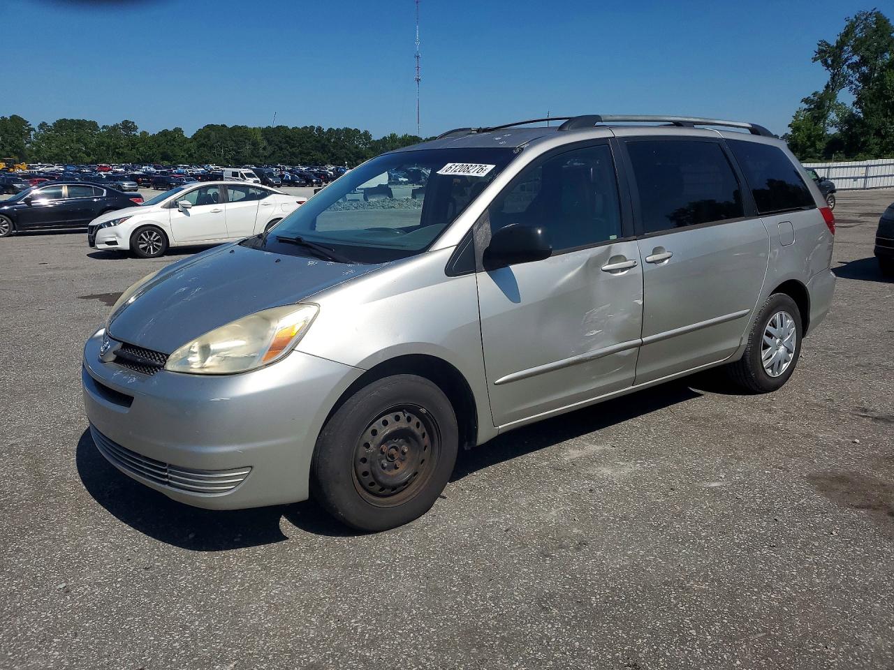2005 Toyota Sienna LE, VIN 5TDZA23C55S360469 — Бок