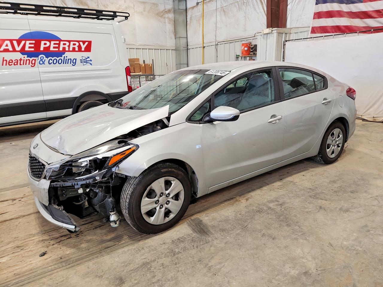 2017 Kia Forte LX, VIN 3KPFK4A73HE047808 — Front end