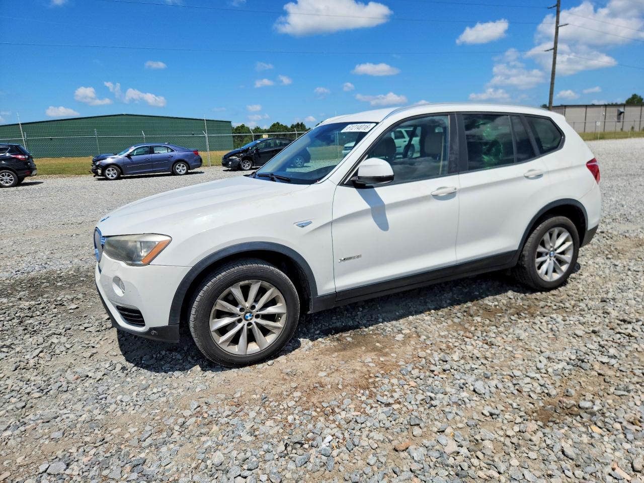 2016 BMW X3 xDrive28i, VIN 5UXWX9C57G0D63392 — Днище