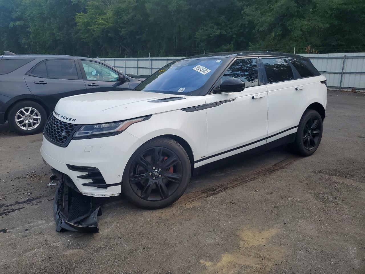 2021 Land Rover Range Rover Velar R-Dynamic S, VIN SALYT2EX9MA311494 — Front end