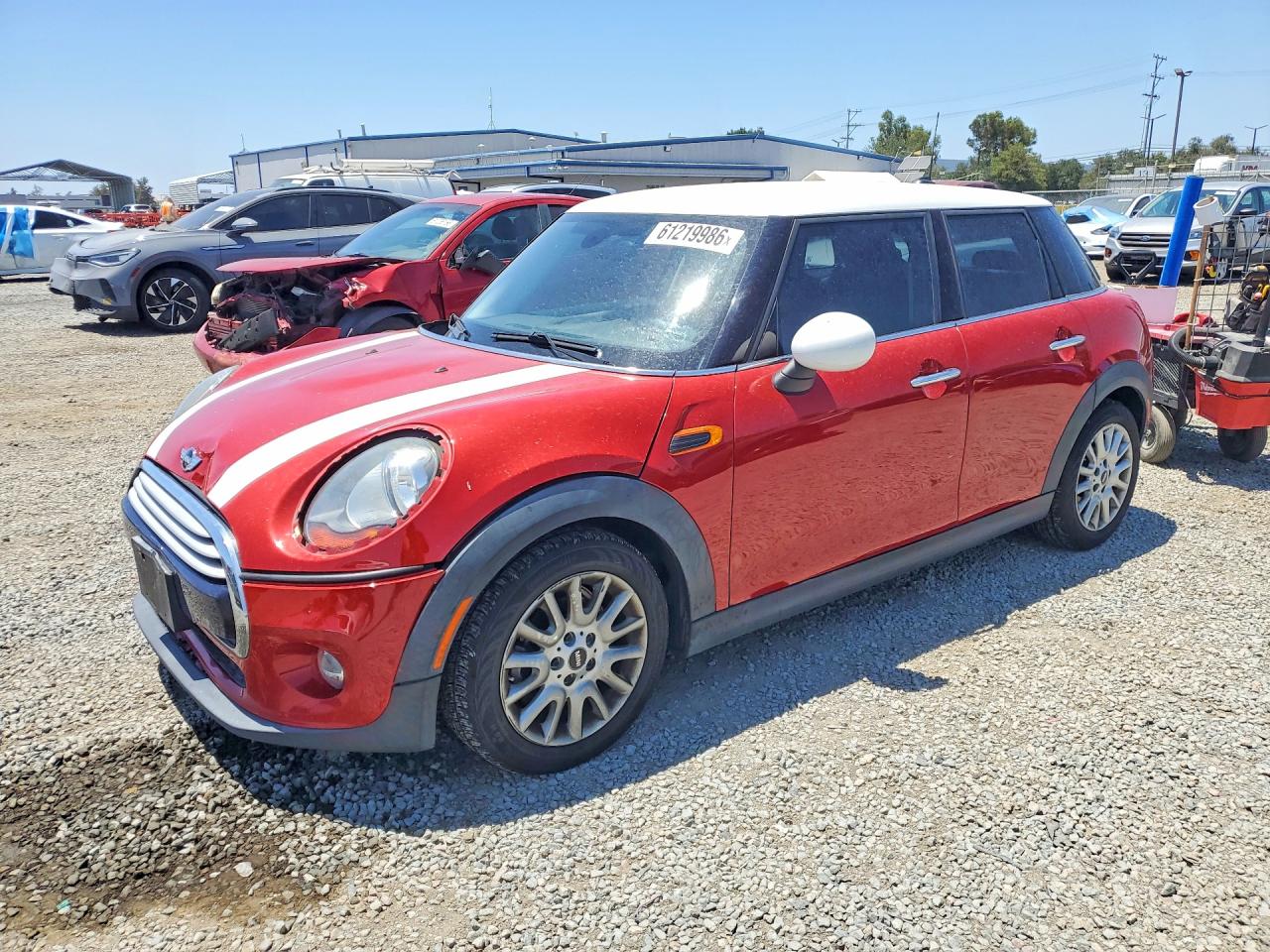 2015 MINI Hardtop 4 Door, VIN WMWXS5C59FT833099 — Front end