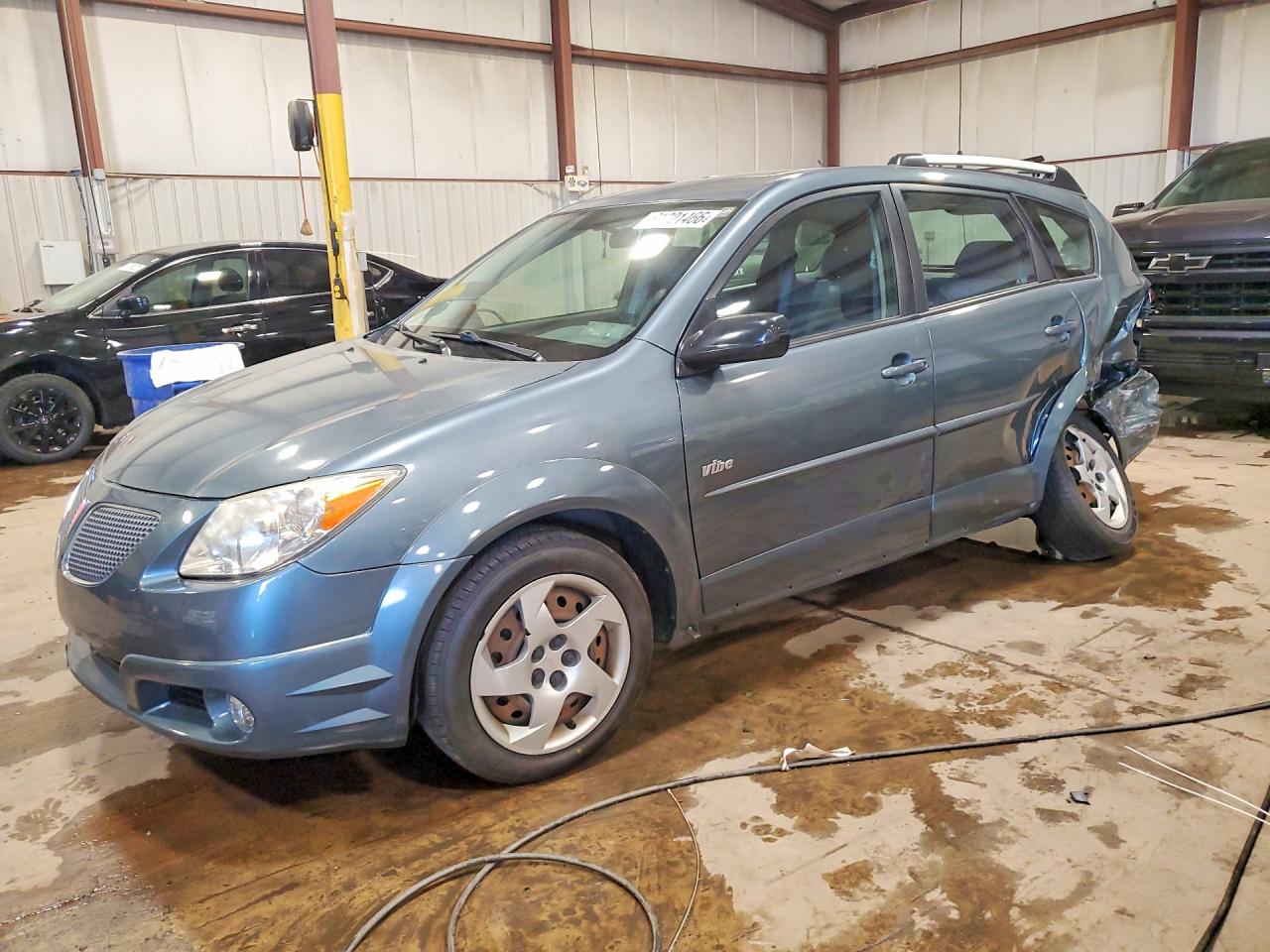 2006 Pontiac Vibe, VIN 5Y2SL65816Z403846 — Rear end