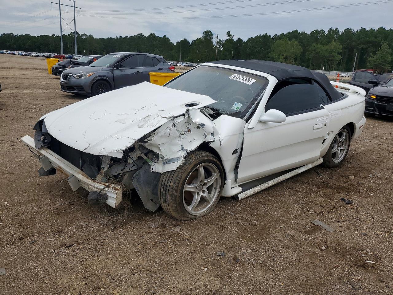 1995 Ford Mustang, VIN 1FALP45T1SF252753 — Перед