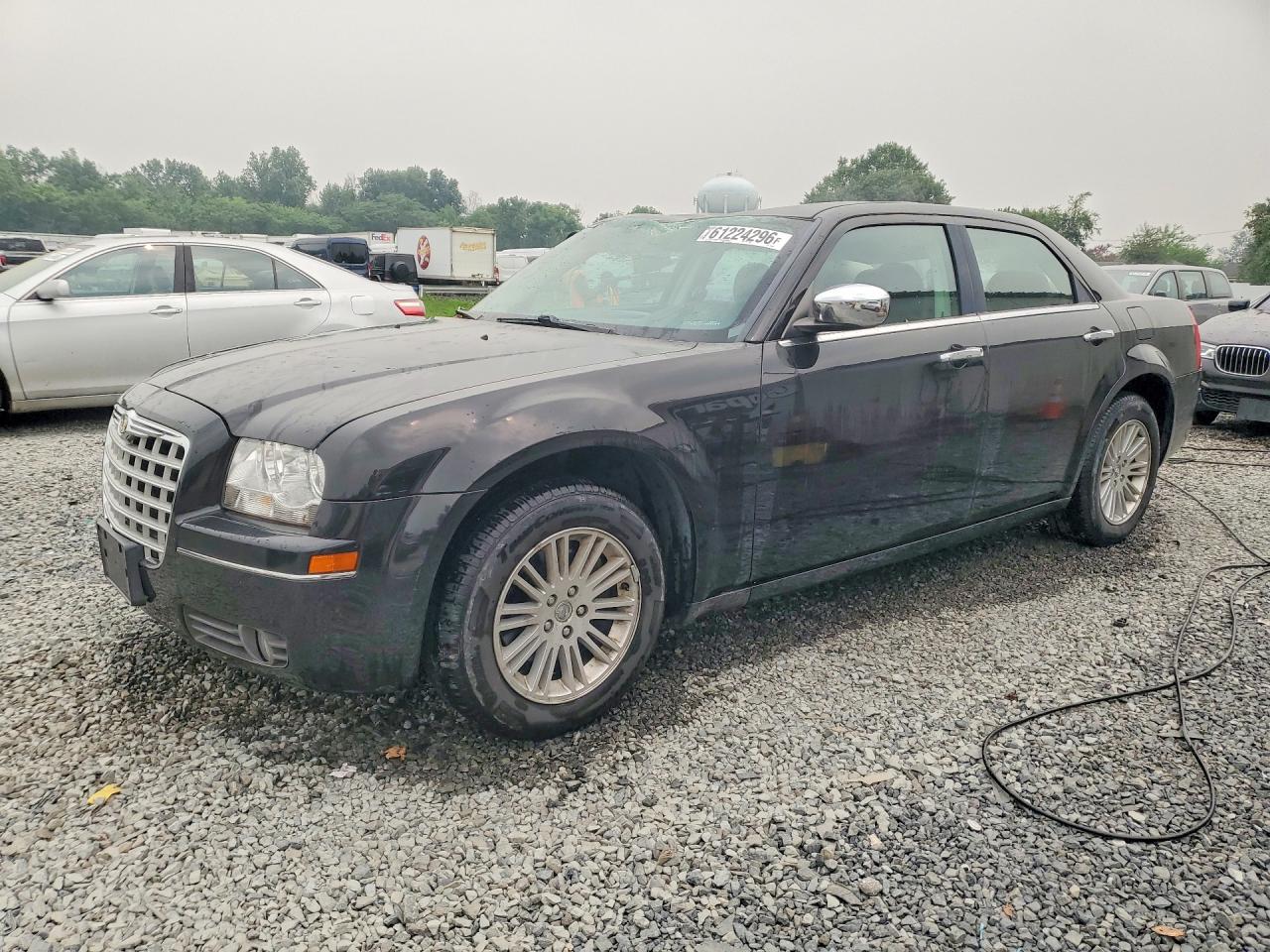 2010 Chrysler 300 Touring, VIN 2C3CA4CD2AH122893 — Крыша