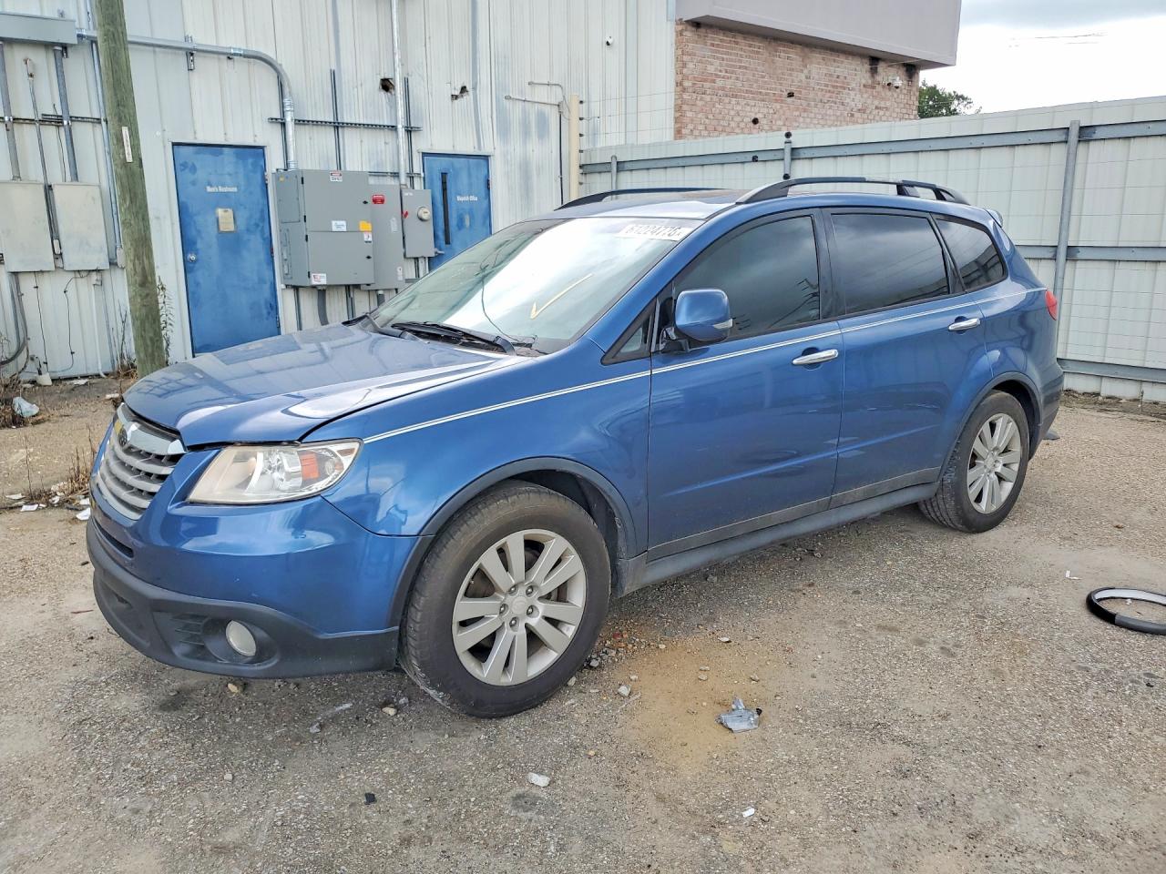 2008 Subaru Tribeca Limited, VIN 4S4WX92D484412674 — Side