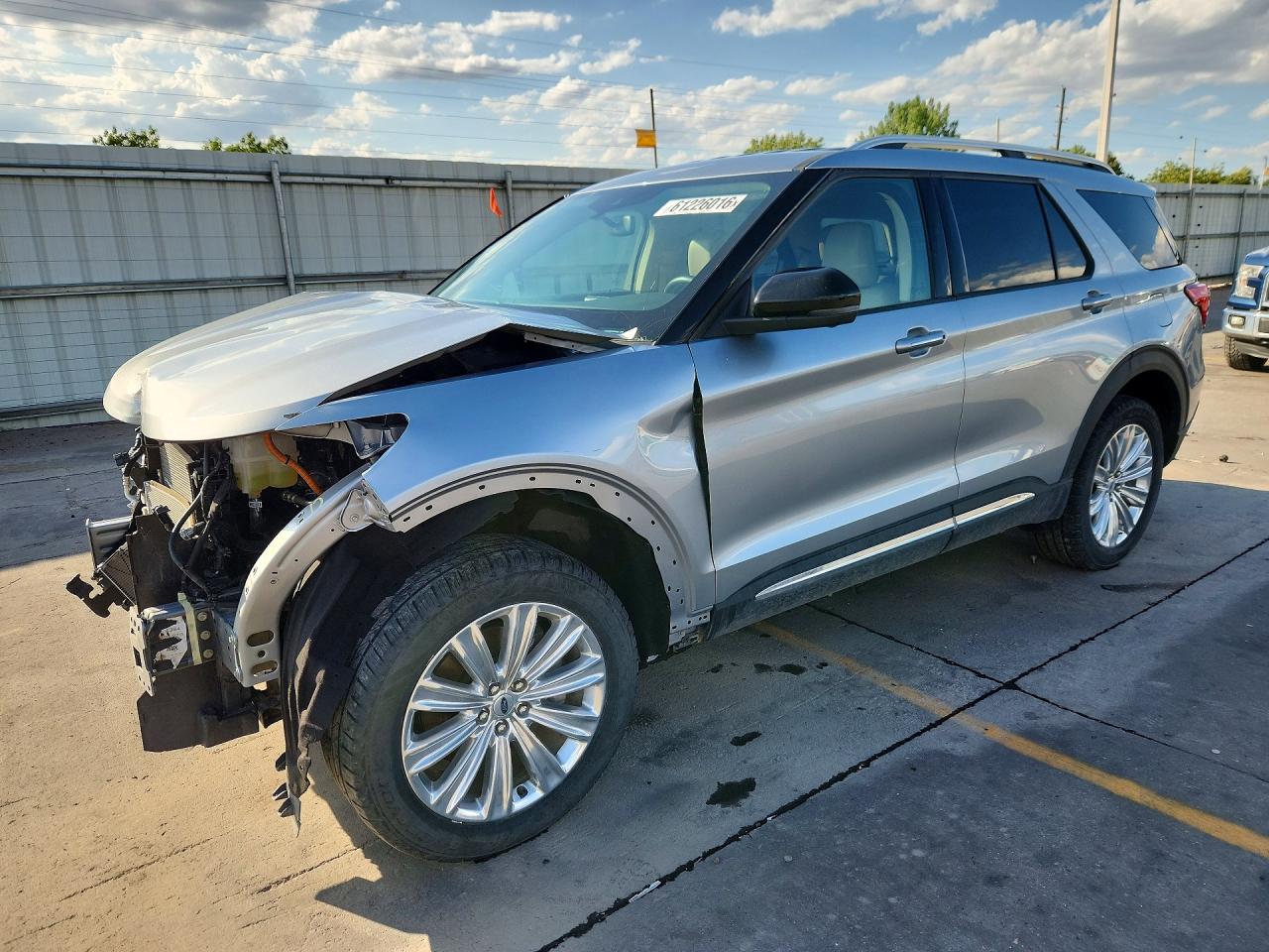 2023 Ford Explorer Limited, VIN 1FM5K8FW6PNA04363 — Front end