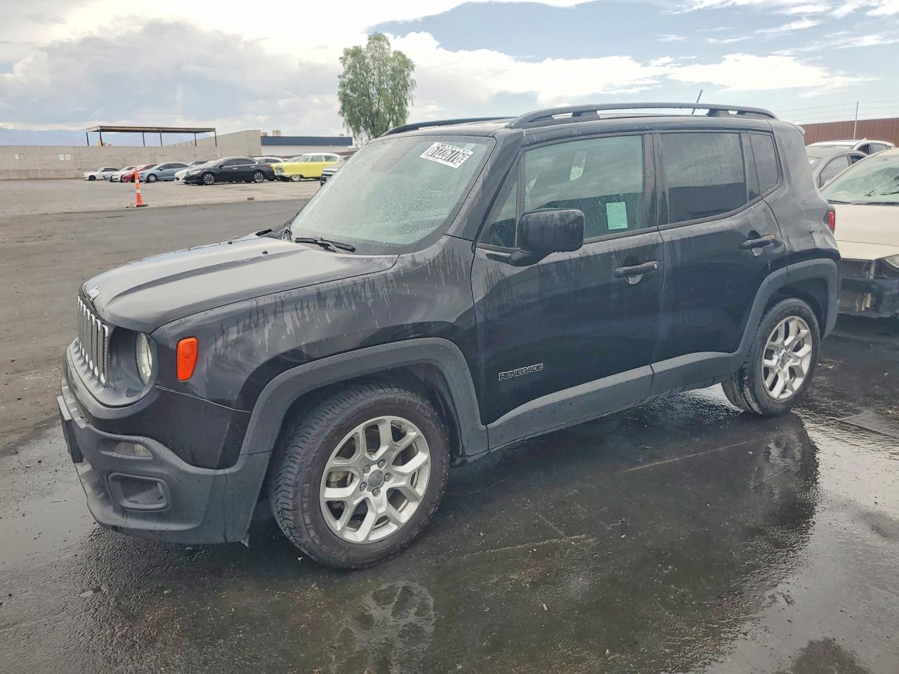 2017 Jeep Renegade Latitude, VIN ZACCJABB9HPE61721 — Мелкие вмятины и царапины