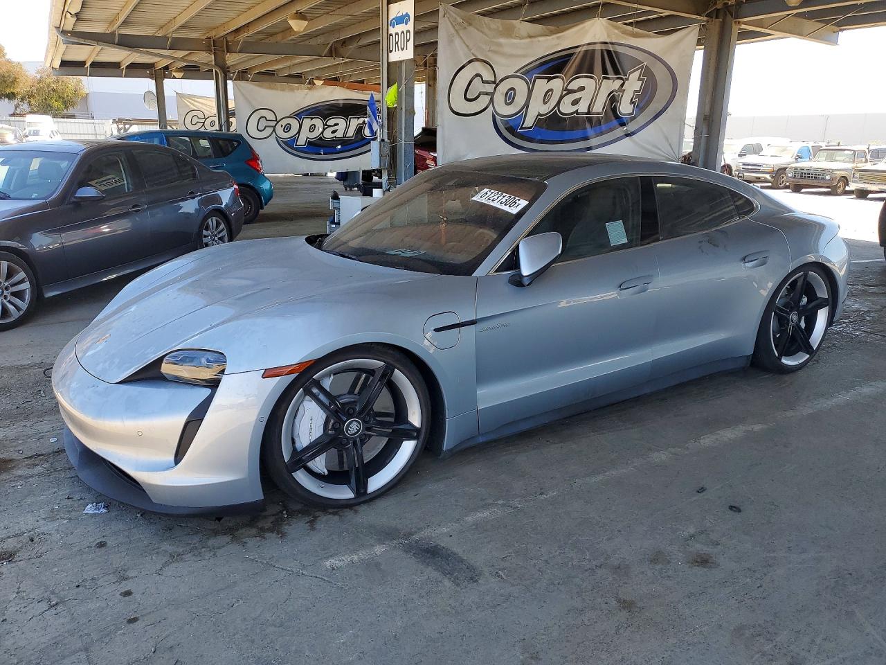 2020 Porsche Taycan 4S, VIN WP0AB2Y14LSA51276 — Minor dents and scratches