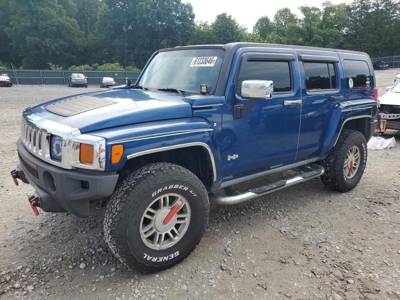 2006 Hummer H3, VIN 5GTDN136168313697 — Перед