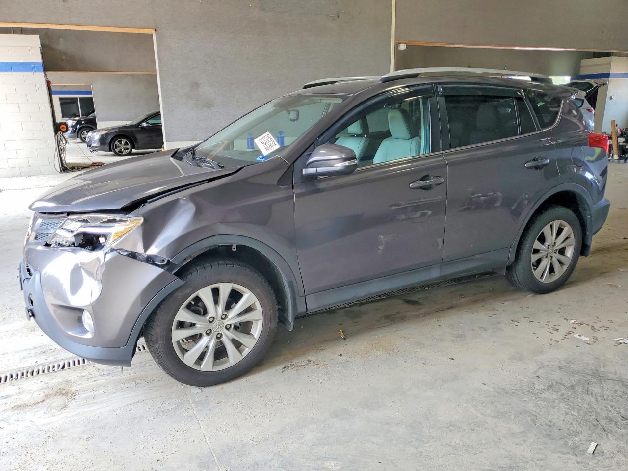 2014 Toyota RAV4 Limited, VIN 2T3DFREV4EW140743 — Front end