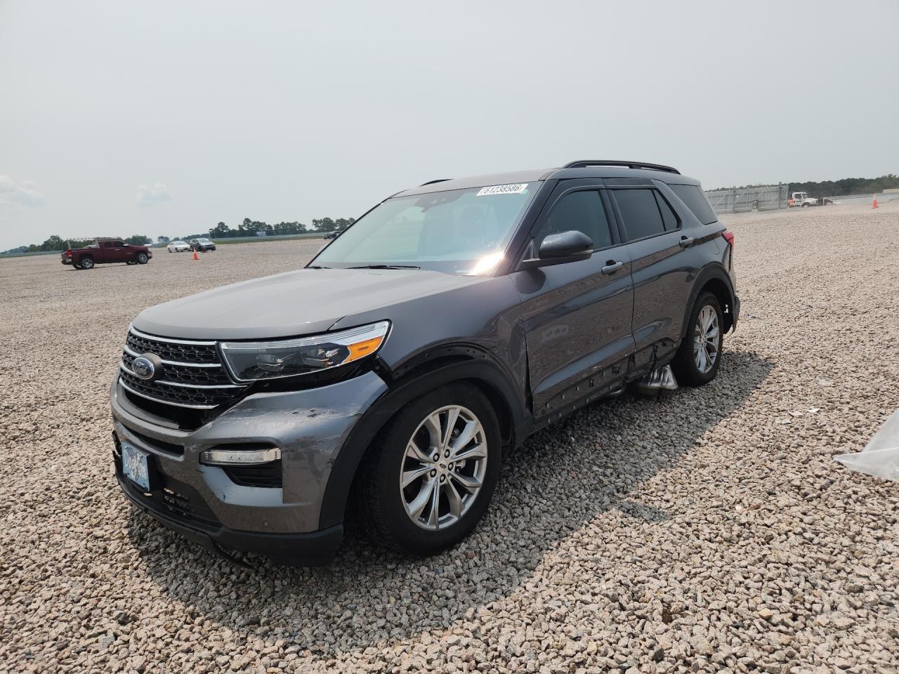 2023 Ford Explorer XLT, VIN 1FMSK7DH1PGB90853 — Front end