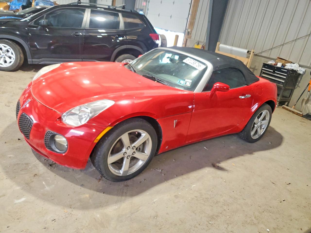 2007 Pontiac Solstice GXP, VIN 1G2MG35X07Y131529 — Minor dents and scratches
