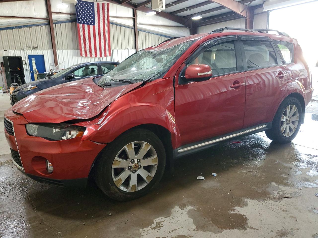 2010 Mitsubishi Outlander SE, VIN JA4AT3AW1AZ009006 — Front end