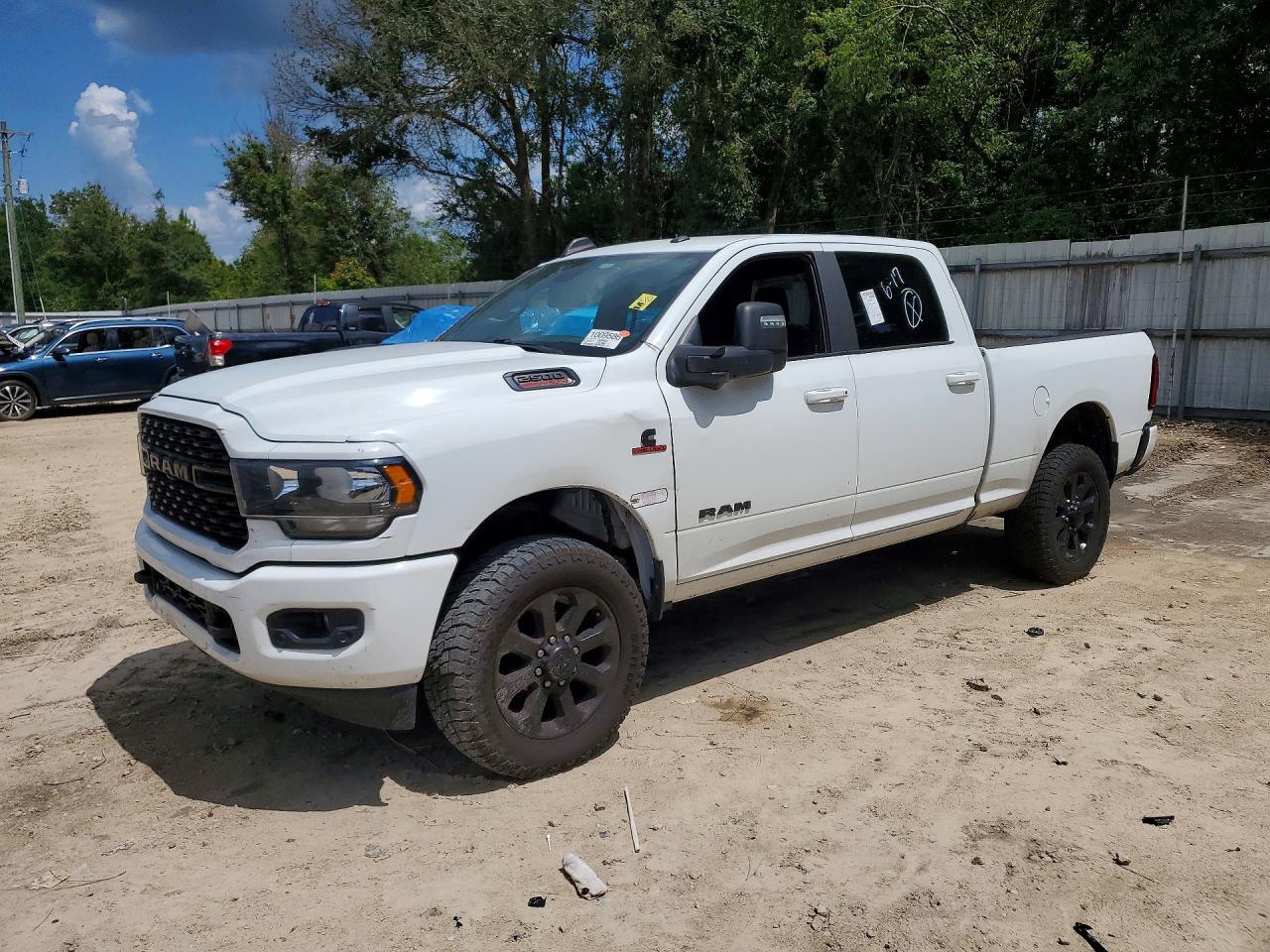 2023 Ram 2500 Big Horn, VIN 3C6UR5DL0PG616318 — Minor dents and scratches