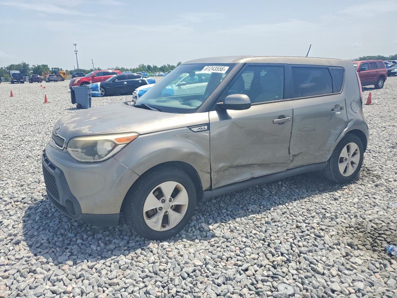 2015 Kia Soul, VIN KNDJN2A2XF7168648 — Side