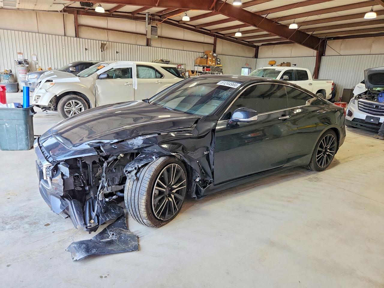 2018 Infiniti Q60 Sport, VIN JN1EV7EL1JM390543 — Front end