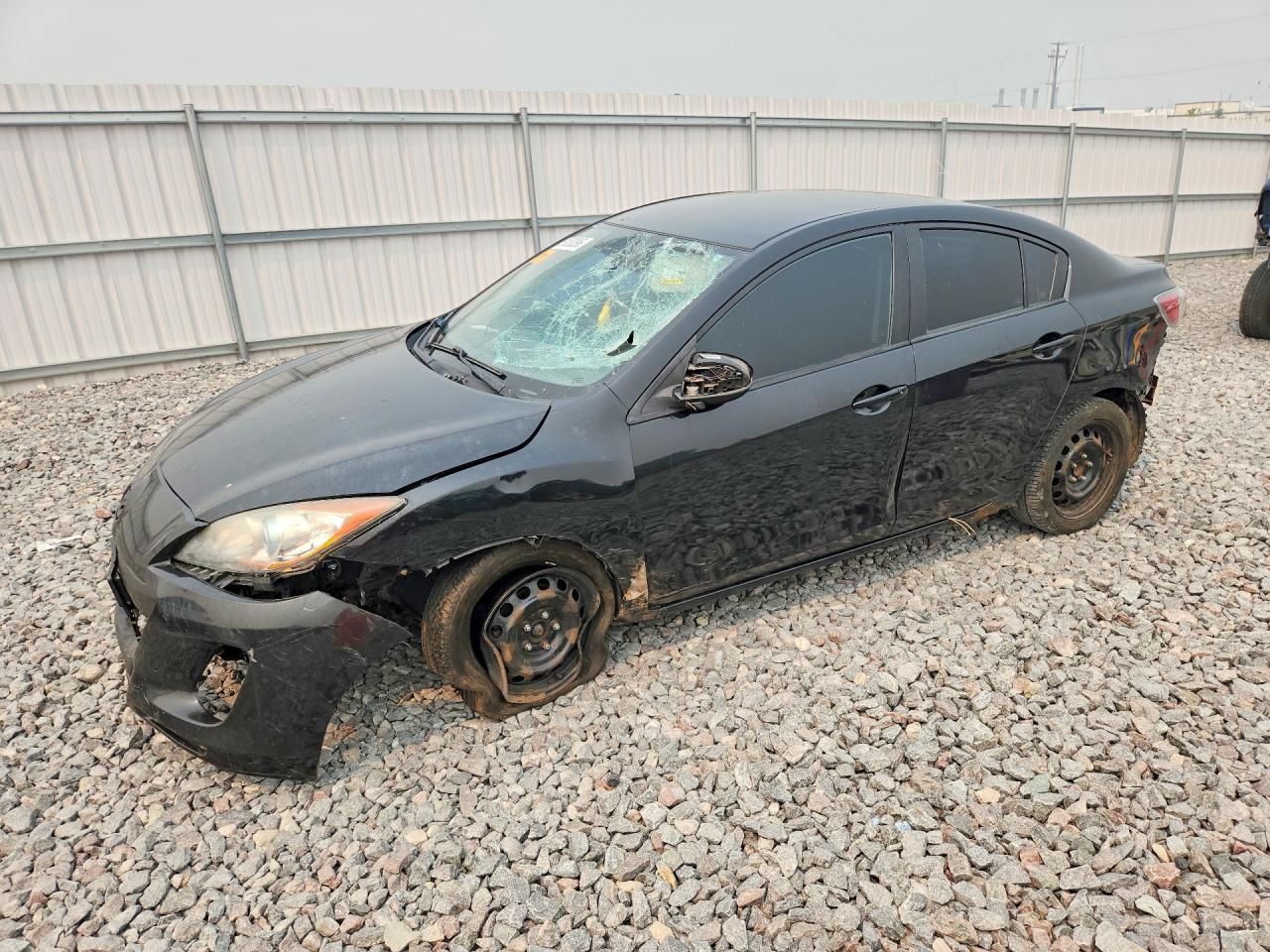 2013 Mazda 3 i Sport, VIN JM1BL1U78D1846681 — Front end