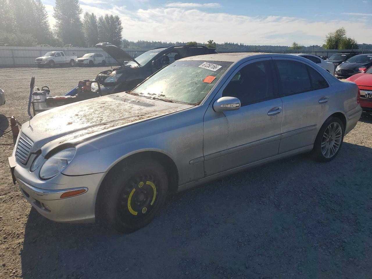 2004 Mercedes-Benz E 320, VIN WDBUF65J24A529520 — Front end