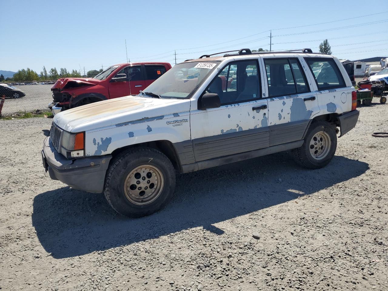 1993 Jeep Grand Cherokee Laredo, VIN 1J4GZ58S2PC654248 — Rear end
