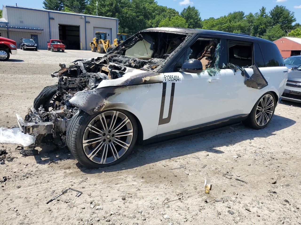 2024 Land Rover Range Rover SE, VIN SALKPBFU1RA209631 — Engine fire