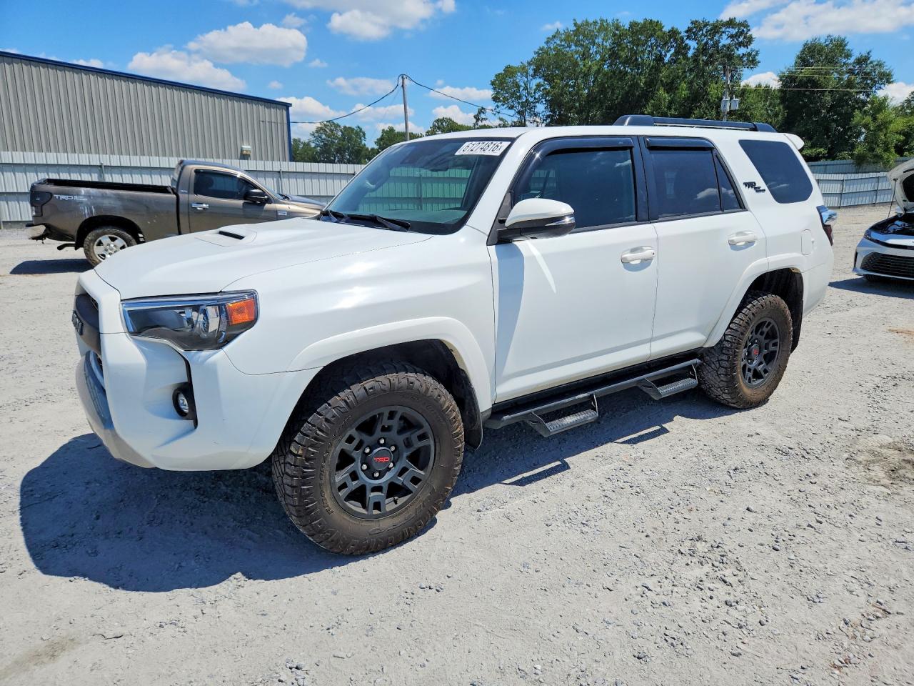 2024 Toyota 4Runner TRD Off Road Premium, VIN JTERU5JR6R6233652 — Side