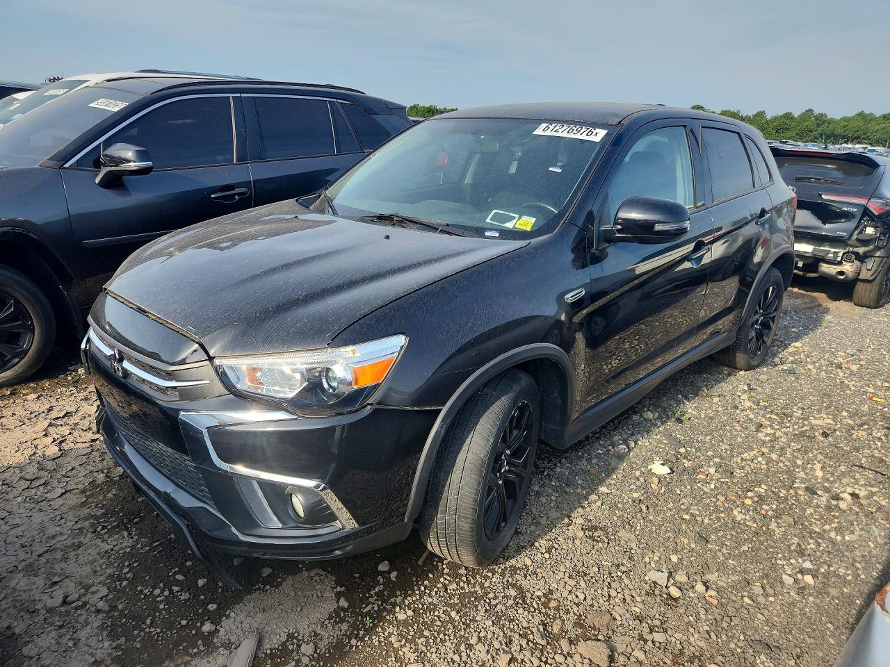 2019 Mitsubishi Outlander ES, VIN JA4AP3AU0KU014277 — Minor dents and scratches