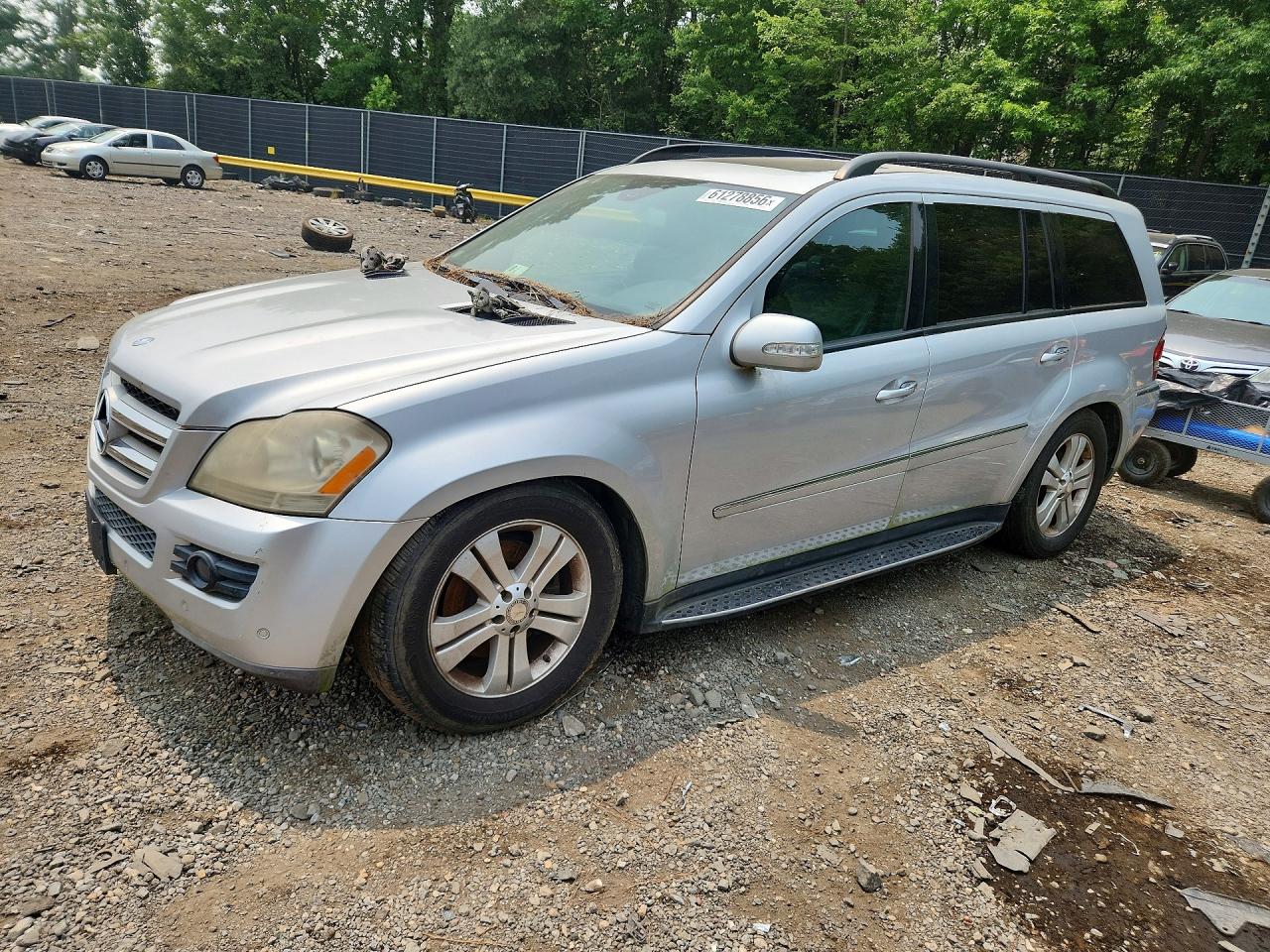 2008 Mercedes-Benz GL 450, VIN 4JGBF71E78A301425 — Minor dents and scratches