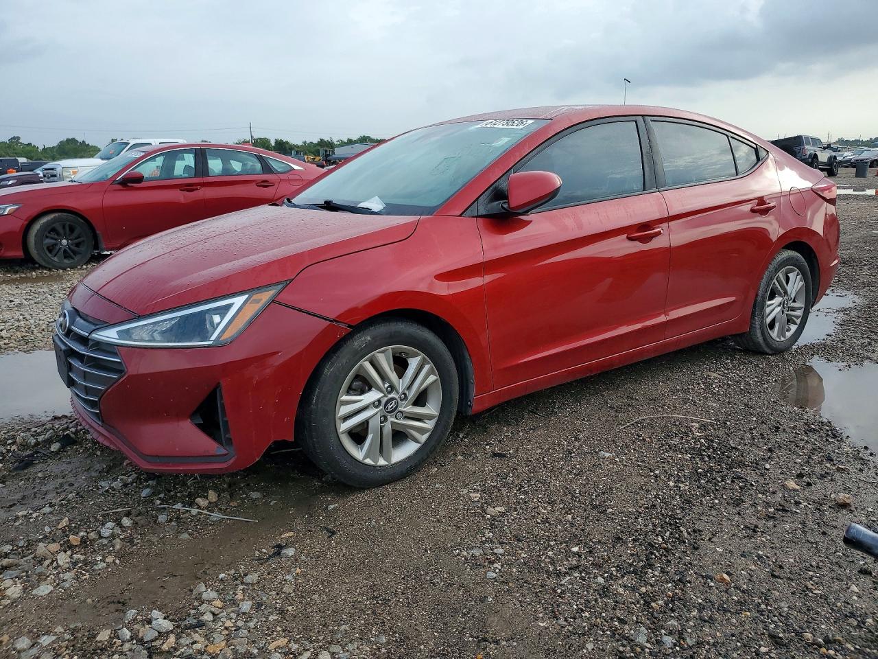 2019 Hyundai Elantra SEL, VIN 5NPD84LF8KH420158 — Front end